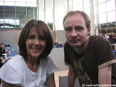 Meeting Elisabeth Sladen at Collectormania 12 Meeting Elisabeth Sladen at Collectormania 12
